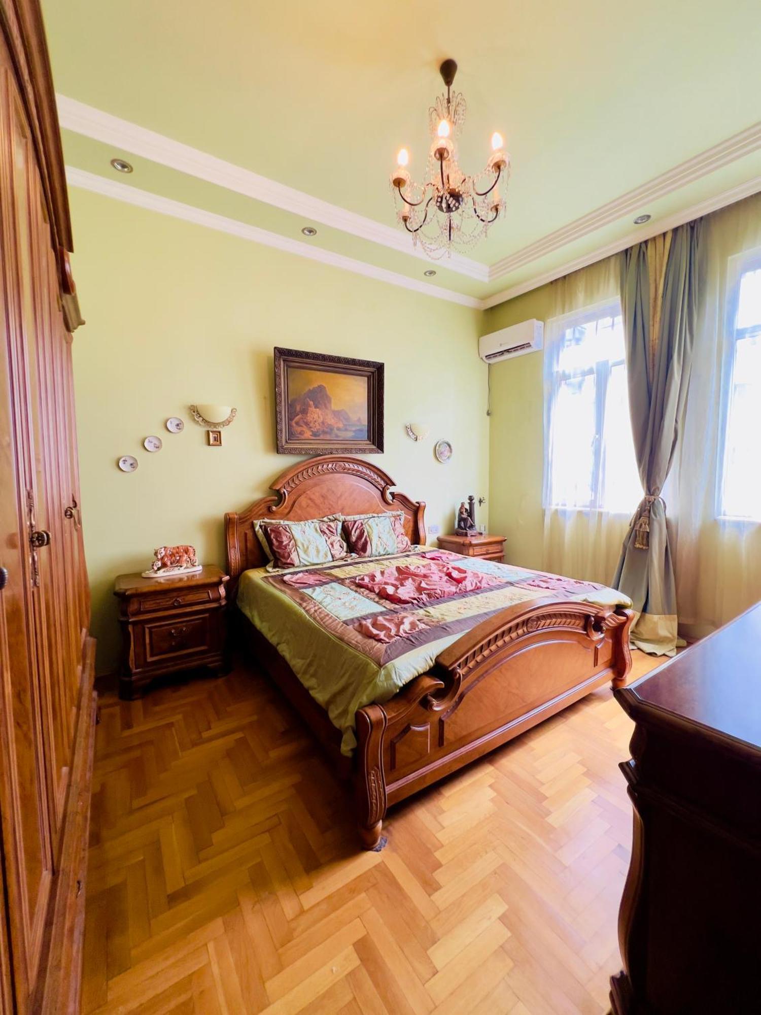Apartment Maisi Batumi Exteriör bild