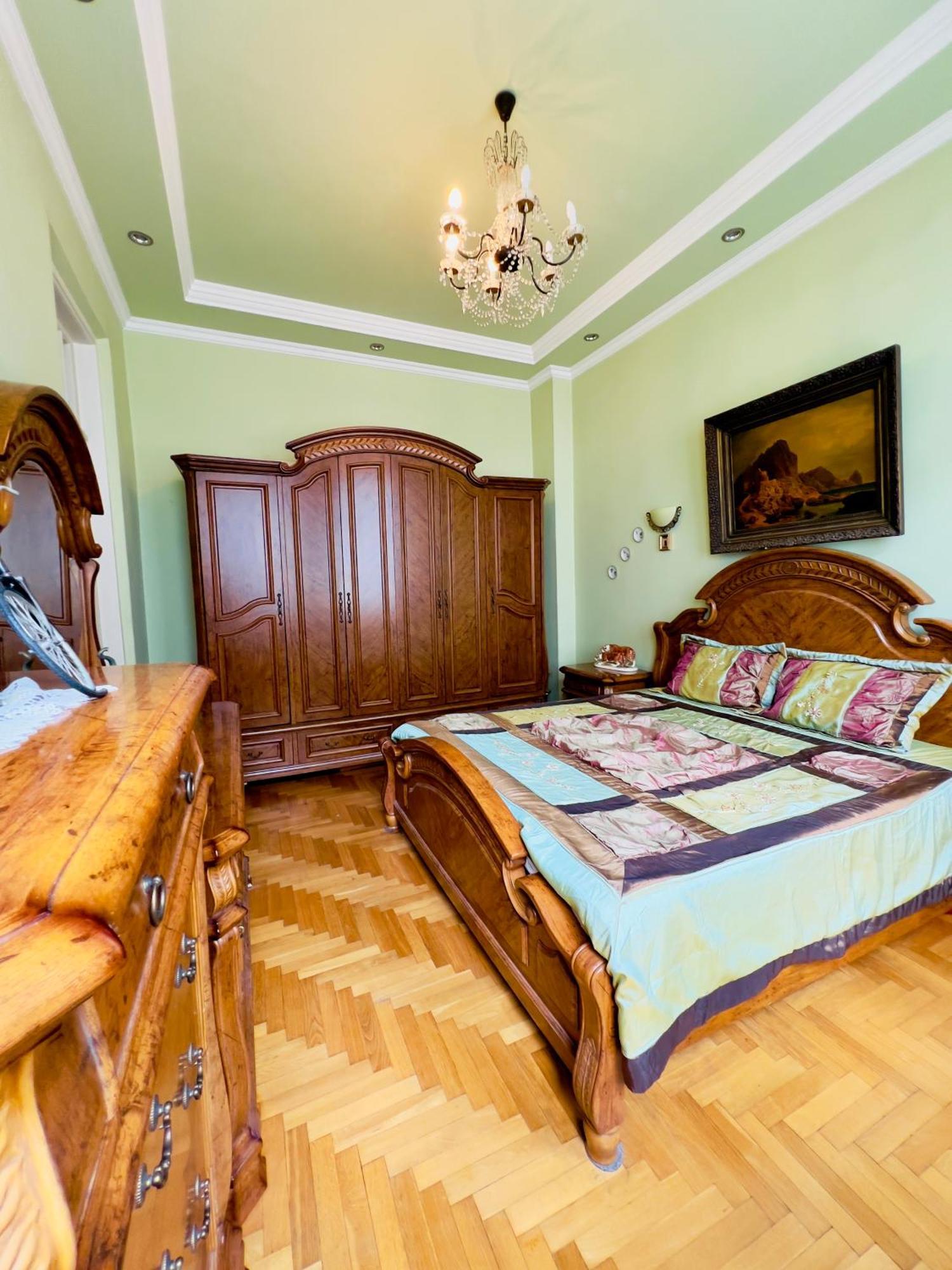 Apartment Maisi Batumi Exteriör bild